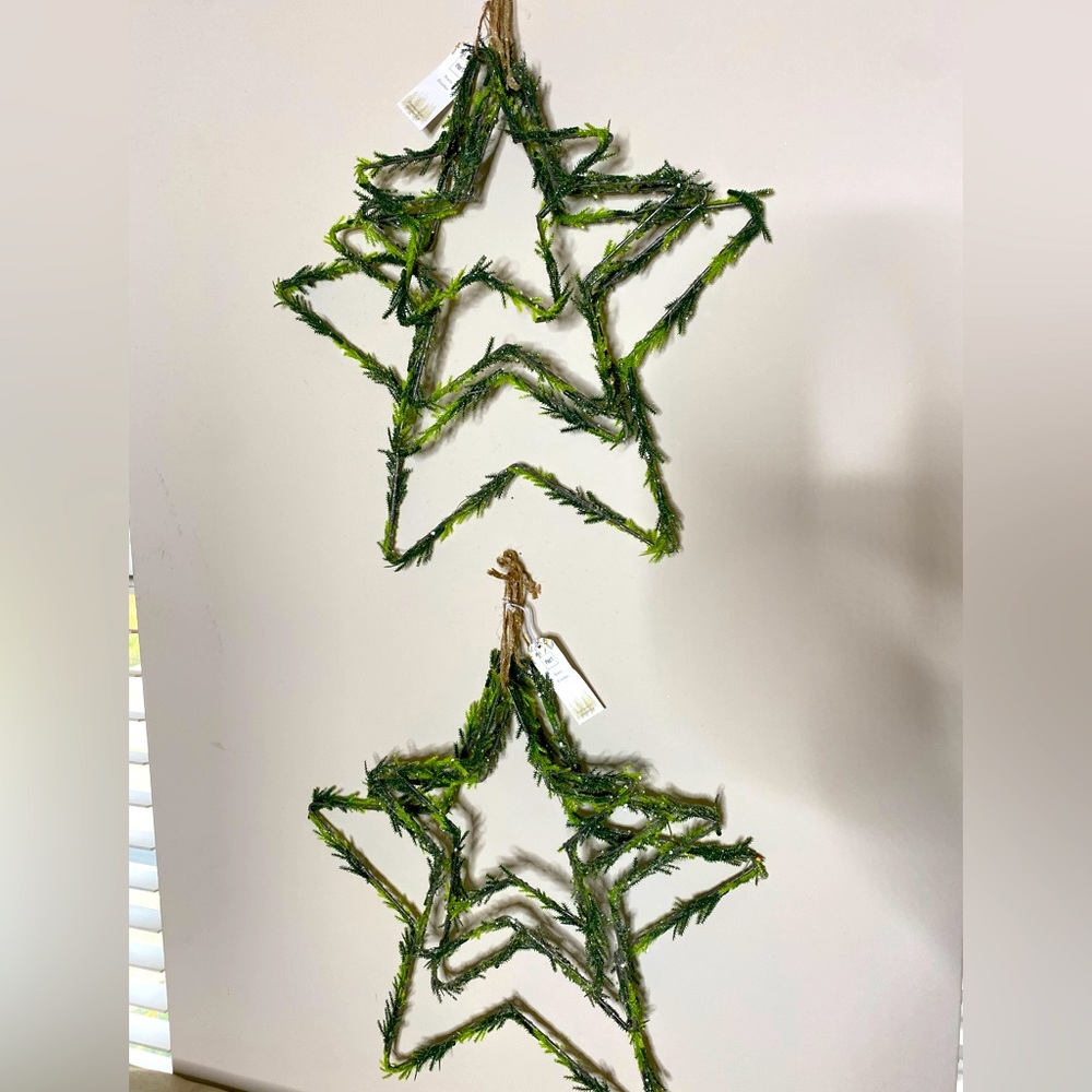 Pier 1 glittered Christmas star bundle of 4